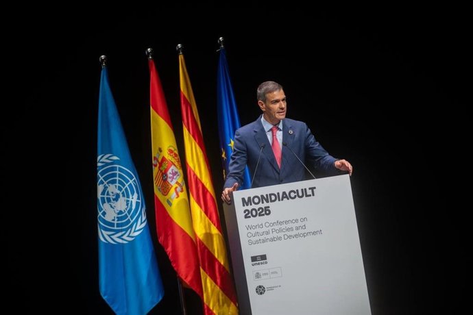 O Presidente do Governo, Pedro Sánchez, durante seu discurso na abertura da conferência da Unesco Mondiacult no Centro Internacional de Convenções de Barcelona.