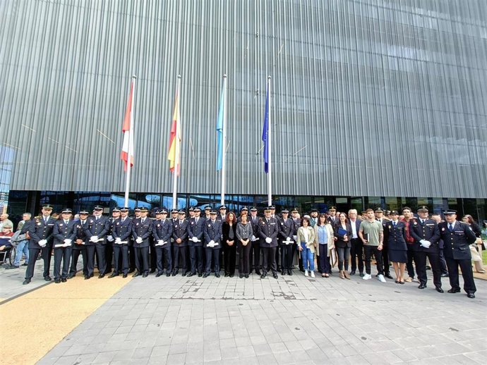 La alcaldesa gijonesa, Carmen Moriyón, preside la inauguración de la nueva Jefatura de la Policía Local de Gijón.