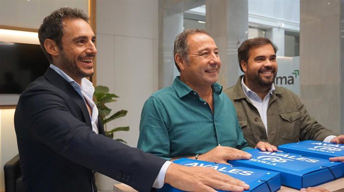 El PP presenta 5.027 avales a la candidatura de Juanma Moreno.
