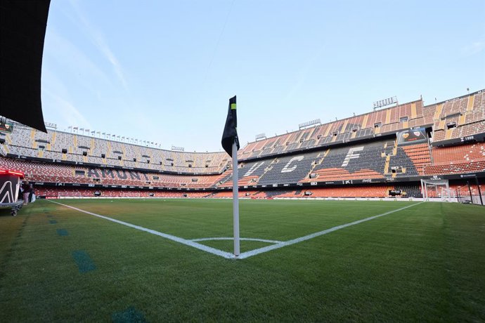 General view inside the stadium prior to the Spanish League, LaLiga EA Sports, football match played between Valencia CF and Athletic Club Bilbao at Estadio Mestalla on September 20, 2025 in Valencia, Spain.