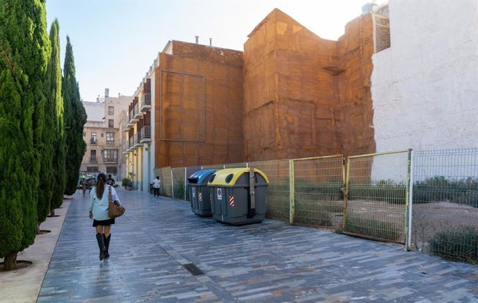 Solar en venta forzosa en la calle Balcones Azules