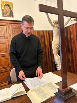 Juramento de fidelidad de Gabriel-Ángel Rodríguez como administradior diocesano de Osma-Soria.