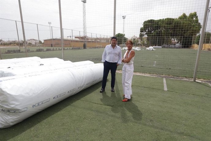 Visita al Campo de Fútbol Municipal de El Naranjo.