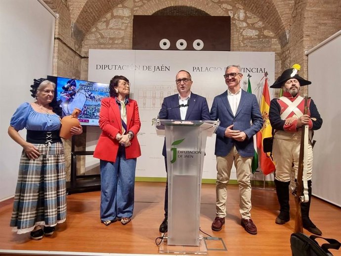 El delegado territorial de Turismo, Cultura y Deporte, José Ayala, durante la presentación de la nueva edición de la Recreación Histórica de la Batalla de Baylén.