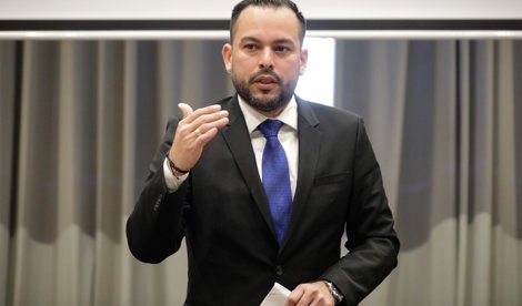 Política