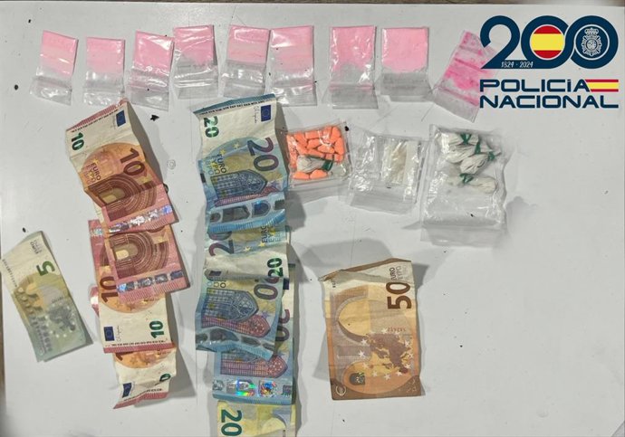 Droga y dinero incautado