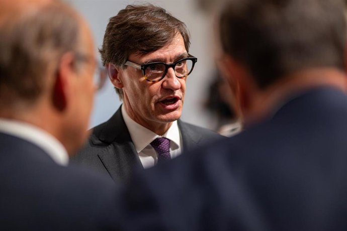 Archivo - El president de la Generalitat, Salvador Illa, interviene durante un acto, en el Palau de la Generalitat, a 8 de septiembre de 2025, en Barcelona, Catalunya (España).