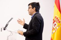 Sumar acusa al PP de "intentar imitar" a Vox y Trump en migración y pide aprobar la ILP de regularización por decreto