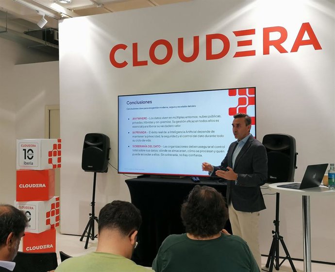 Evento Cloudera 10º aniversario y presentación del informe 'The Evolution of AI: The State of Enterprise AI and Data Architecture'.