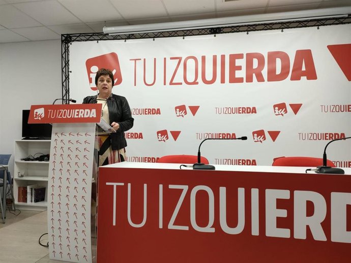 La portavoz de IU, Henar Moreno, en comparecencia de prensa
