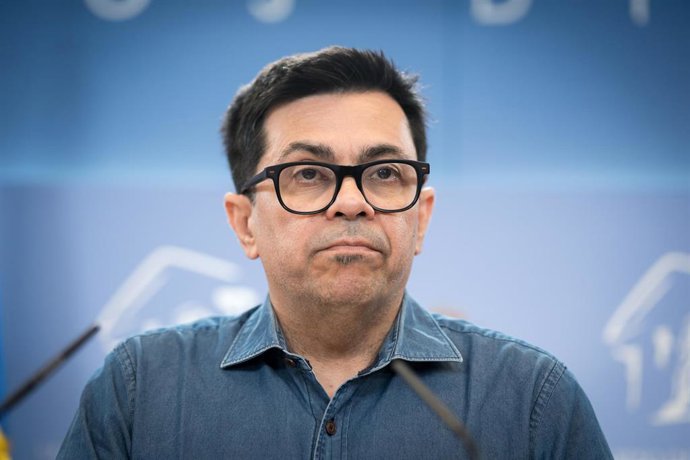 Archivo - El portavoz de los Comuns y secretario primero de la Mesa del Congreso, Gerardo Pisarello.