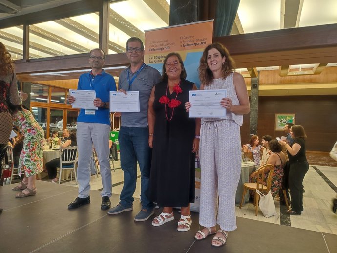 Premian la investigación sobre factores relacionados con el desarrollo del cáncer de mama de la EASP