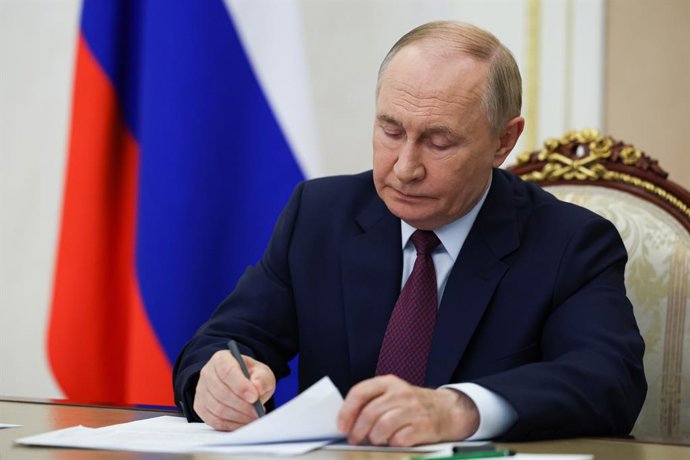 RUSSIA, MOSCOW - SEPTEMBER 17, 2025: Russia's President Vladimir Putin holds a video conference meeting with members of the Russian Government,Image: 1038112157, License: Rights-managed, Restrictions: * Switzerland And Russia Rights Out *, Model Release: 