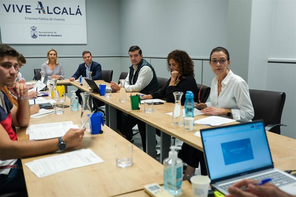 Consejo de administración de vivienda de Alcalá de Guadaíra.