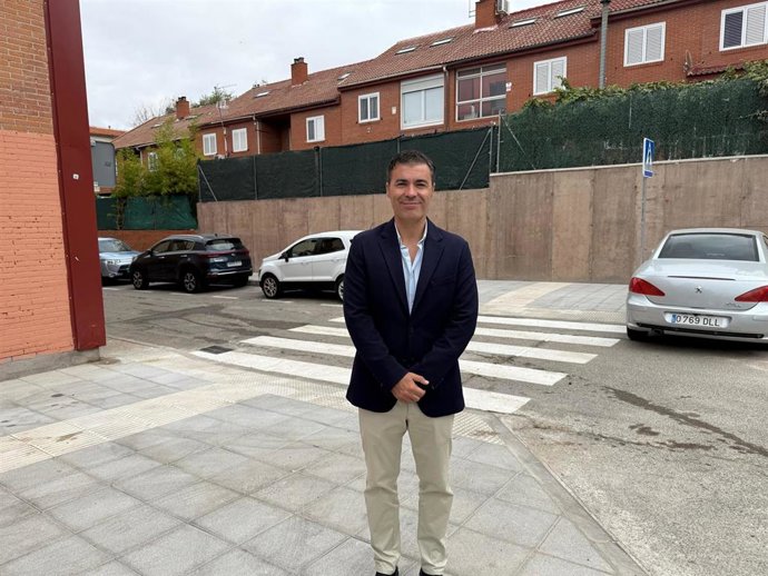 El concejal de Servicios Municipales y Barrios de Guadalajara, David García.