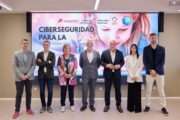 De izquierda a derecha, Luis Calatayud, Luis Campos, Toya Bernad, Félix Taberna, Carlos Gimeno y Juan Ramón Aramendía