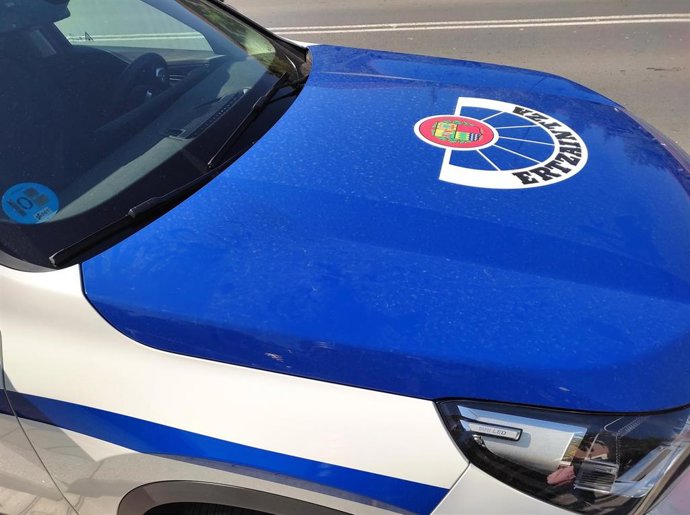 Archivo - Vehículo de la Ertzaintza