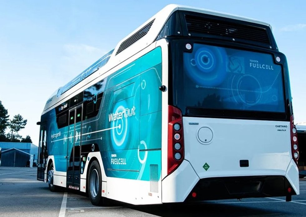 Toyota e Isuzu producirán conjuntamente autobuses con pila de combustible de hidrógeno a partir de 2026.