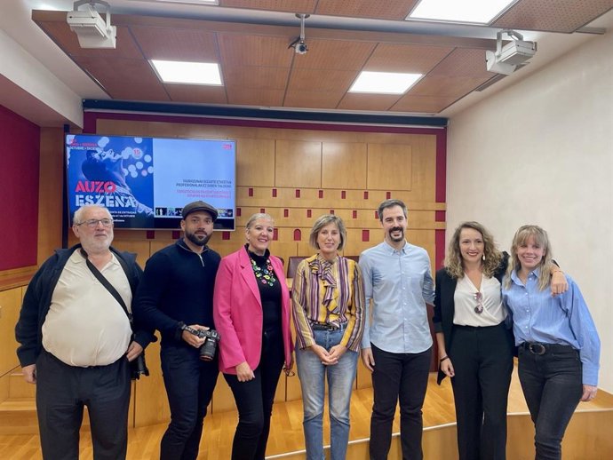 Auzo Eszena programaren 2025eko edizioaren bigarren denboraldia aurkeztu dute