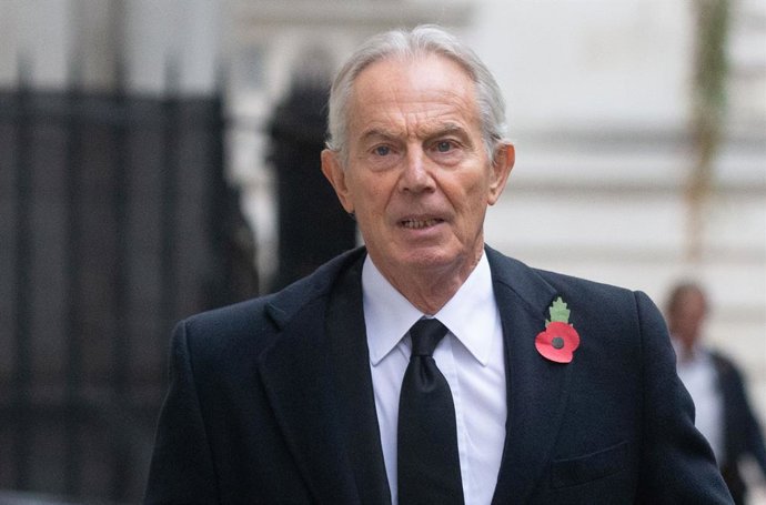 Archivo - November 10, 2024, London, England, United Kingdom: Former UK Prime Minister TONY BLAIR arrives in Downing Street before attending Remembrance Sunday ceremony in Whitehall