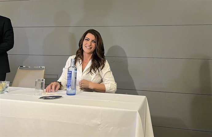 Archivo - La exdirigente de Vox Macarena Olona en un acto en Málaga