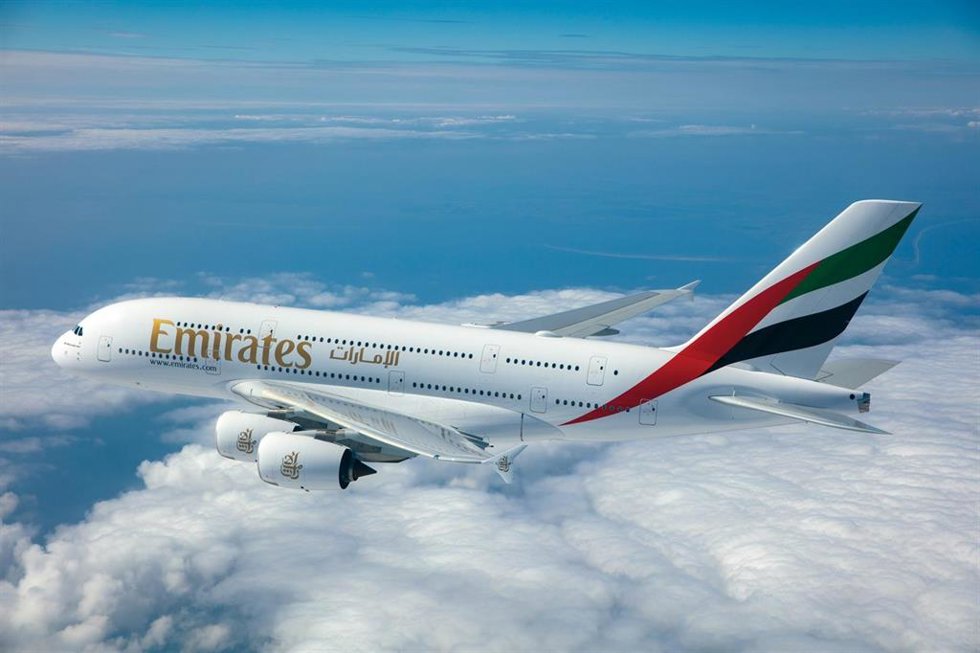 Archivo - Avión de Emirates