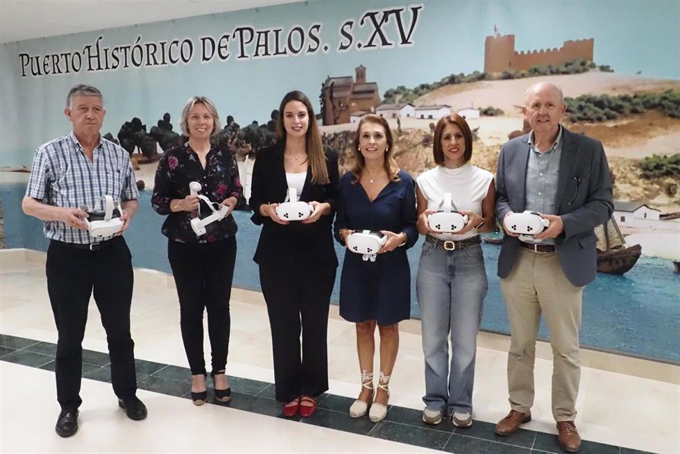 Inauguración de la lasa de realidad virtual en Palos de la Frontera (Huelva).