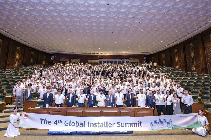 Smart Collaboration for a Thriving Ecosystem: Huawei FusionSolar Successfully Hosts the Global Installer Summit