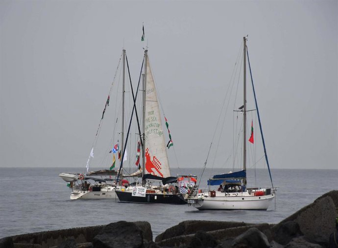 Barcos de la Global Sumud Flotilla antes de salir del puerto de San Giovanni Li Cuti, en Catania, Italia, con destino a la Franja de Gaza (archivo)