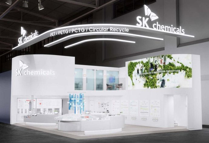 SK chemicals will participate in K 2025, to be held October 8-15 at the Messe Düsseldorf exhibition center in Düsseldorf, Germany. Shown is a rendering of the SK chemicals booth.