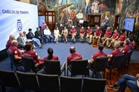 El Cabildo tinerfeño reconoce la labor de agentes medioambientales por su compromiso con la protección y conservación