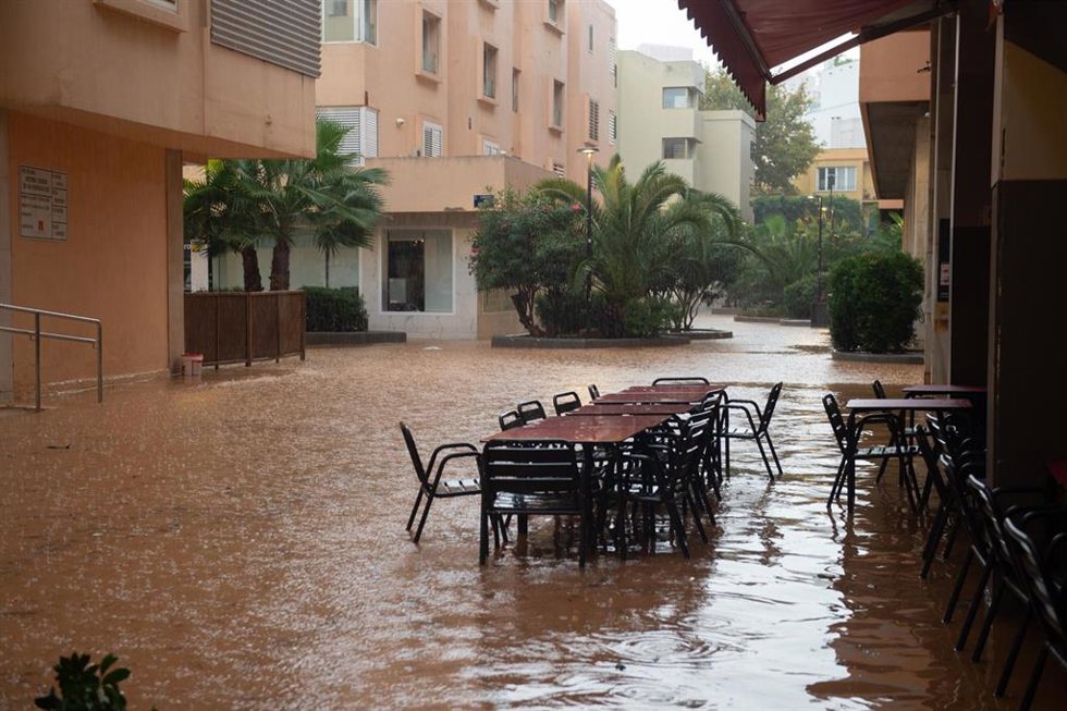 Calles inundadas, a 30 de septiembre de 2025, en Ibiza