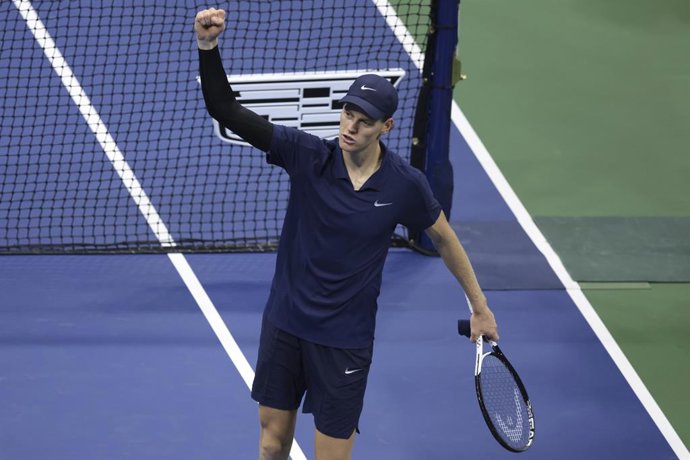 Jannik Sinner of Italy celebrates his semifinal victory against Felix Auger Aliassime of Canada on day 13 of the 2025 US Open Tennis Championships, Grand Slam tennis tournament on September 5, 2025 at USTA Billie Jean King National Tennis Center in Flushi