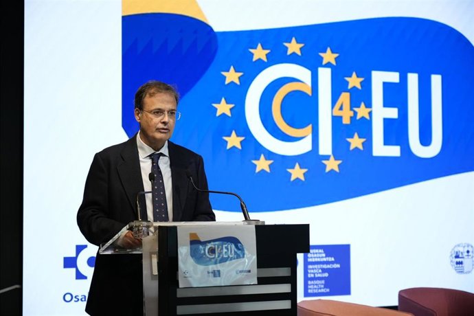 El consejero de Salud, Alberto Martínez