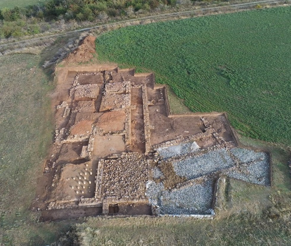Archivo - Termas romanas de Camesa.