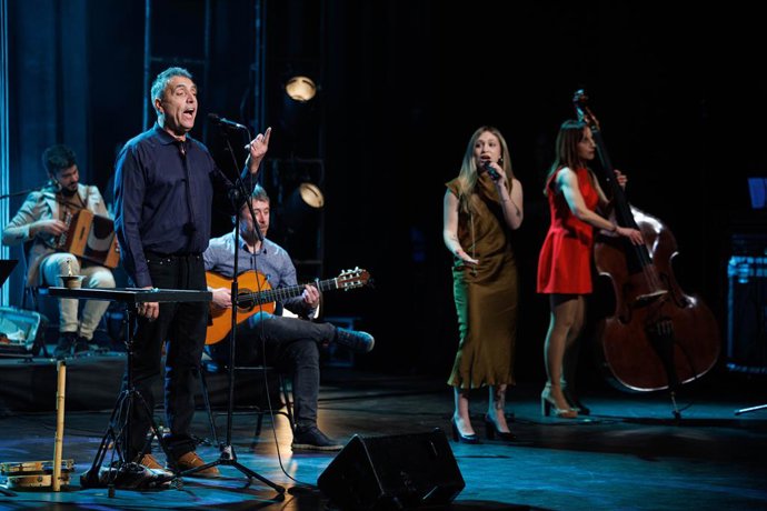 Archivo - Concierto de  Pep Gimeno 'Botifarra' dentro de la gira 'Les veus secretes'. IMAGEN DE ARCHIVO REMITIDA POR LA DIPUTACIÓ DE VALÈNCIA.