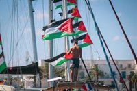 La flotilla denuncia la "guerra psicológica" de Israel contra sus tripulantes a medida que se aproxima a Gaza