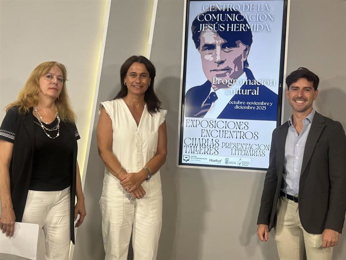 Presentación en el Ayuntamiento de Huelva de la programación del Centro de la Comunicación Jesús Hermida del último trimestre del año.