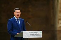 Andalucía ampliará la deducción fiscal de 200 euros por hijo a todas las familias sin límite de renta