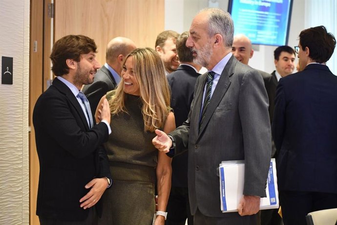 Felipe Quintá (AEA), Susana Solís y Francisco Millán Mon