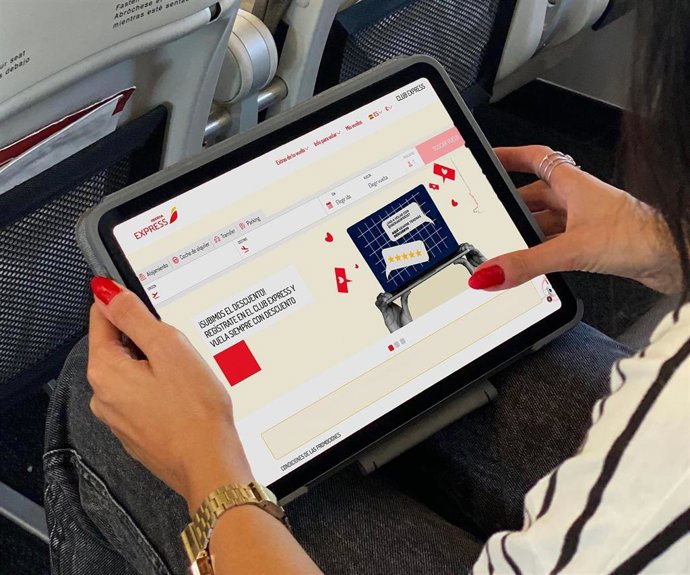Iberia Express suma 400.000 miembros del Club Express en el último año y lanza una campaña para fidelizar clientes.
