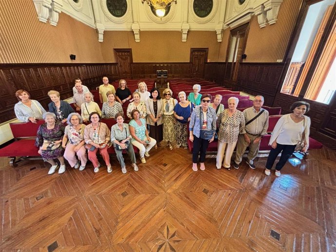 Recepción a usuarios del Centro de Participación Activa Jaén-Catedral.
