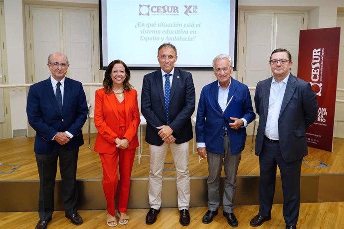 Presentación del informe 'Indicadores sobre el estado del sistema educativo en España y Andalucía'.