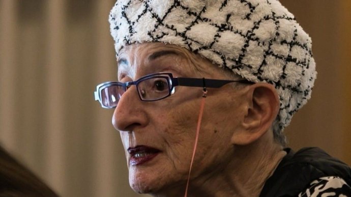 Hélène Cixous recibe el Premio Formentor: "La literatura es la libertad. Lucha contra la guerra"