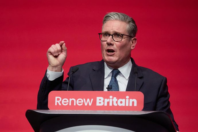 LIVERPOOL(BRITAIN), Sept. 30, 2025 -- O primeiro-ministro britânico Keir Starmer discursa na conferência anual do Partido Trabalhista em Liverpool, Grã-Bretanha, em 30 de setembro de 2025. O primeiro-ministro britânico Keir Starmer discursou na terça-feir
