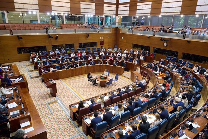 Los menores extranjeros, las residencias en pandemia y la Conferencia de Presidentes centran el Pleno de la Asamblea