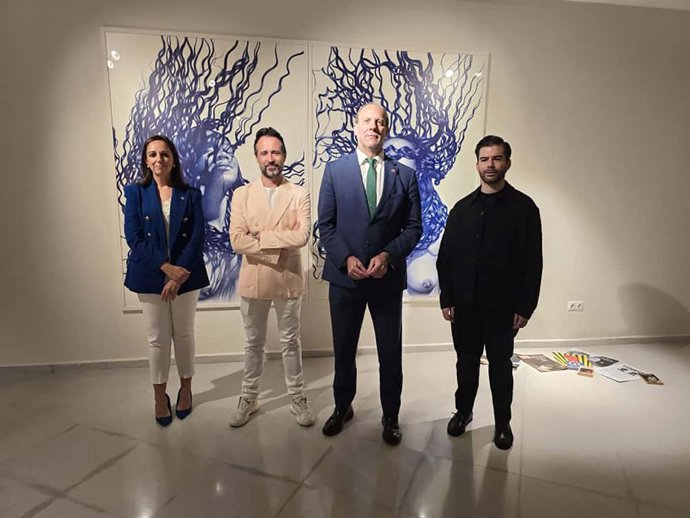 Marta Torres, Juan Francisco Casas, Nicolás Ruiz e Ismael Amaro, en la inauguración de la muestra '(Noli) me tangere'.