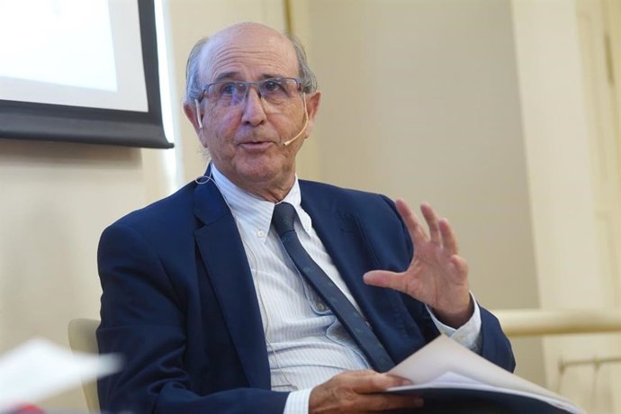 El presidente de la Confederación Española de Centros de Enseñanza (CECE) Andalucía, Rafael Caamaño.