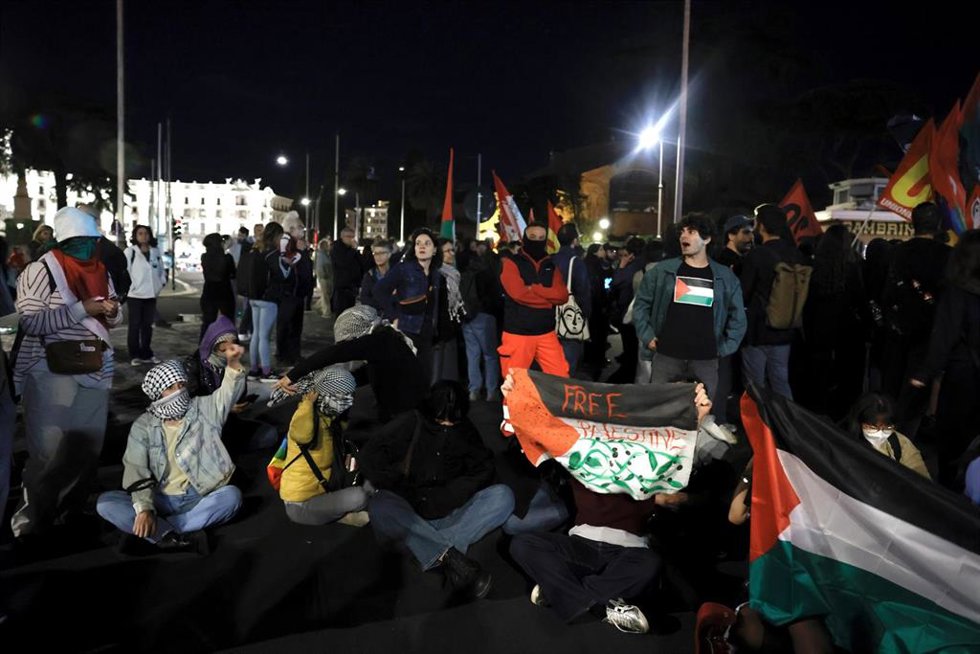 Protesta en Roma en apoyo a la Global Sumud Flotilla
