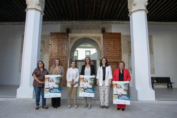 La consejera de Igualdad, Sara Simón, presenta la campaña del Gobierno de Castilla-La Mancha con motivo del Día Internacional de las Mujeres Rurales, que se celebra cada 15 de octubre.